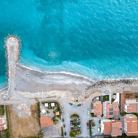 Le Casette Sul Mare - 4*