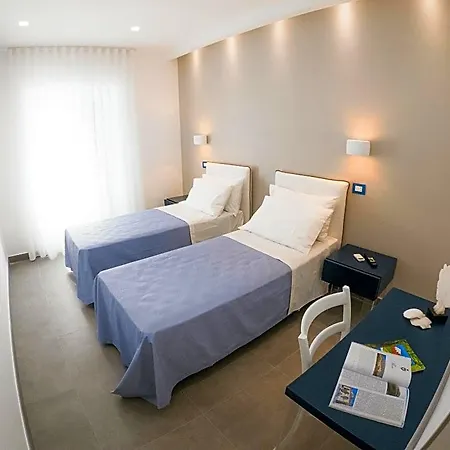 Le Casette Sul Mare - 4*